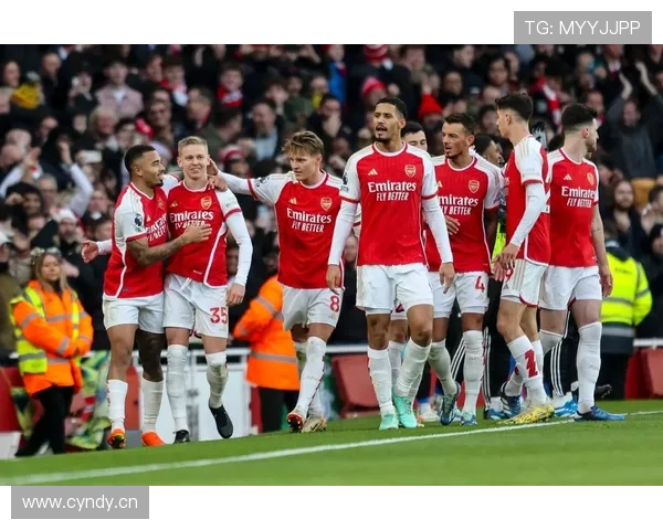 英超球员丹·伯恩近期表现稳健,防守数据持续提升 英超球员丹·伯恩近期表现稳健,防守数据持续提升