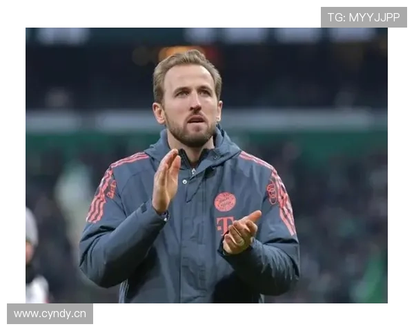 哈里·凯恩与莱万巅峰表现对比：全能中锋与终结机器的差异