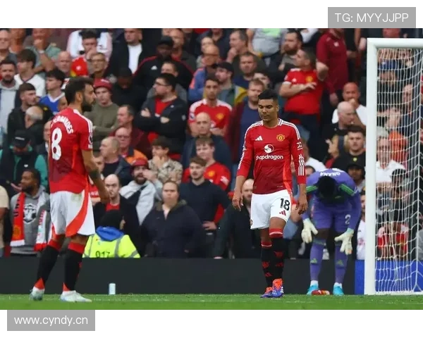 曼联更衣室问题持续发酵，对球队近期表现与稳定性造成影响