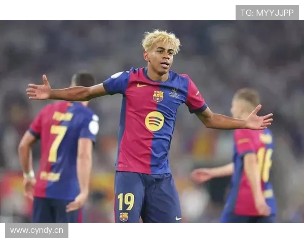 巴萨进攻看似流畅,实则层次缺失、配合停滞,稳定性面临考验 巴萨进攻看似流畅,实则层次缺失、配合停滞,稳定性面临考验