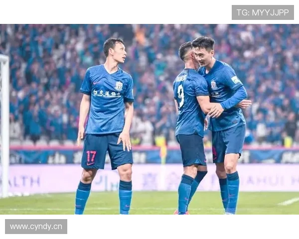 申花争冠关键阶段屡现崩盘，稳定性问题已影响赛季走势